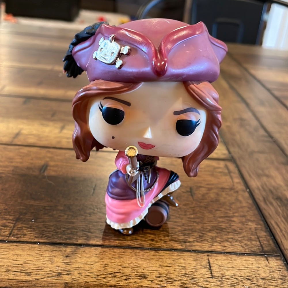 DISNEY Pirates of the Caribbean REDD FUNKO POP
